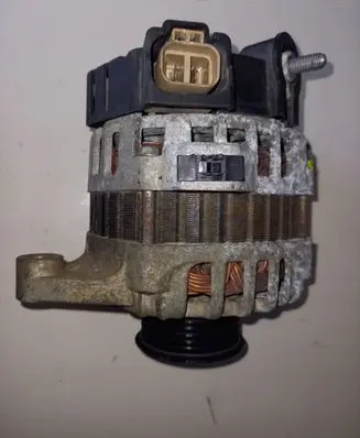 Hyundai i20 (PB PBT) Generator/alternator 3730003100