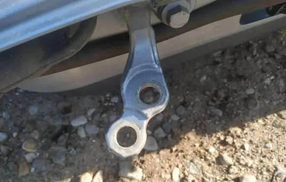 Ford Focus Rear door lower hinge