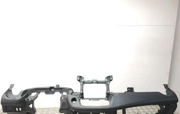Toyota RAV 4 (XA40) Dashboard 553030R030 5530342060 5530342050