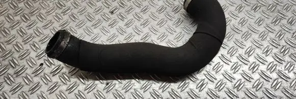 Intercooler hose/pipe