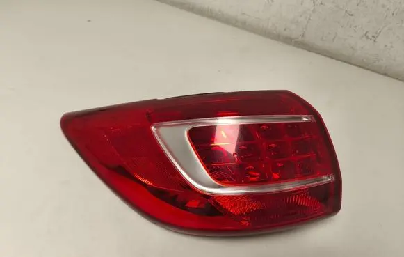 Rear/tail lights