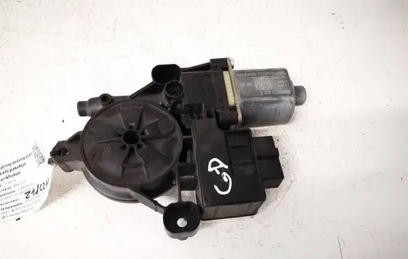 Skoda Karoq Rear door window regulator motor 5Q0959812E