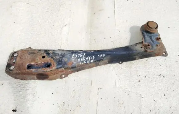 Toyota Avensis T250 Front subframe