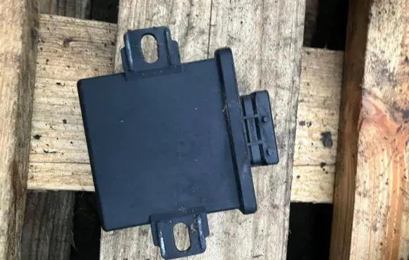 Saab 9-3 Ver2 Xenon control unit/module 24417112 0837596 5LA00837930