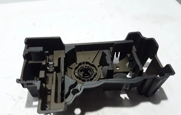 Peugeot 2008 II Tool set 9818867680