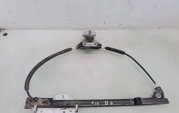 Audi 80 90 S2 B4 Rear door manual window regulator 