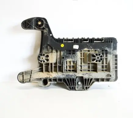 Audi A3 S3 8P Battery box tray 1K0915333H