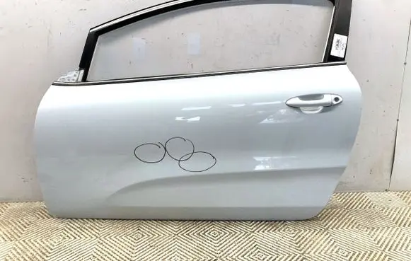 KIA Pro Cee'd II Front door