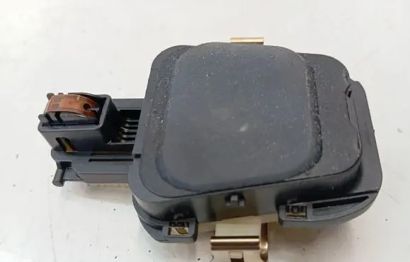 Mercedes-Benz E W213 Rain sensor A2139005511