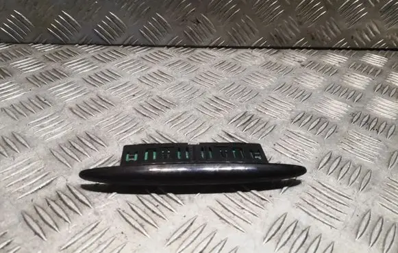 Mercedes-Benz ML W166 Parking PDC sensor display screen A1725420023