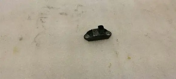 Mercedes-Benz CL C216 Airbag deployment crash/impact sensor A0045423518