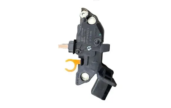 BMW 3 E46 Generator/alternator part f00ma45223