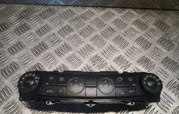 Mercedes-Benz E W211 Interior fan control switch 2118300085 A2118300085