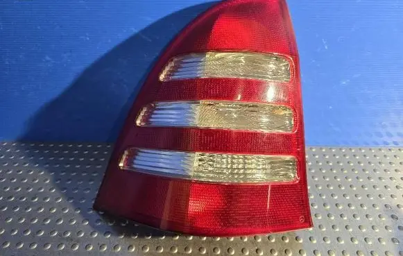 Mercedes-Benz C W203 Rear/tail lights A2038201164