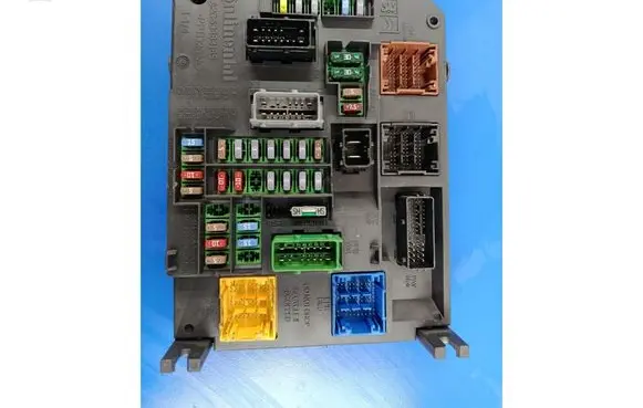 Fuse box set