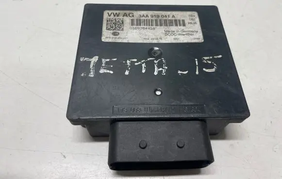 Volkswagen Jetta VI Other control units/modules 3AA919041A