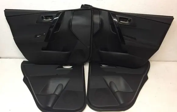 Toyota Auris E180 Front door trim bar 