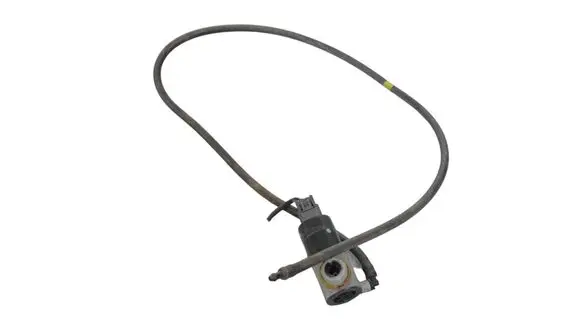 Volvo S90, V90 Windscreen/windshield washer pump 1029933
