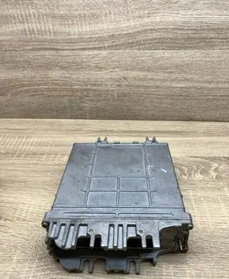Audi A4 S4 B5 8D Engine control unit/module 028906021CE 0281001425