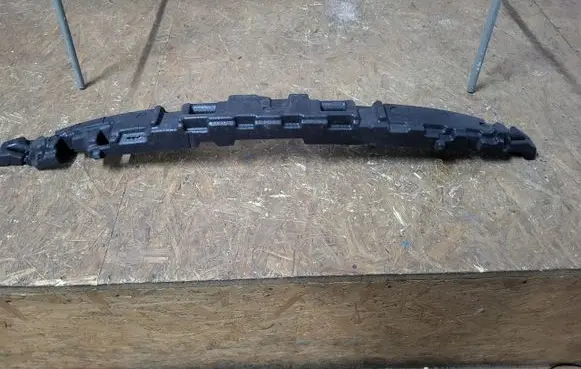 Renault Megane E-Tech Front bumper foam support bar 620906611R