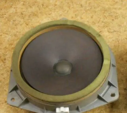 Toyota Land Cruiser (J100) Rear door speaker 8616022790