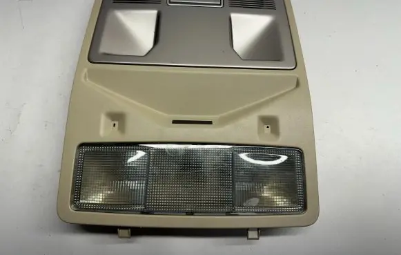 Jaguar XF X250 Front seat light 166001710 8X23MBBVB