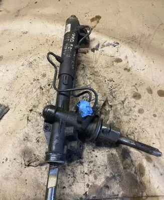 Ford Focus Steering rack 98AG3A500AM GDKD36M968