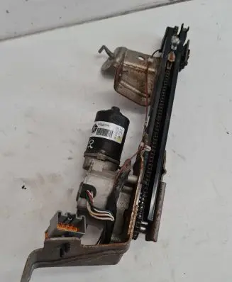 Chrysler Voyager Tailgate/trunk/boot lift motor 04894596AA 7291 731240