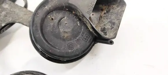 Mercedes-Benz R W251 Horn signal E9011165