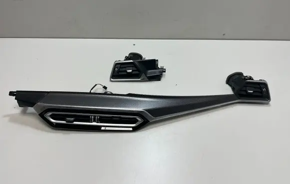 BMW i4 Dashboard air vent grill cover trim 9625716 6848617