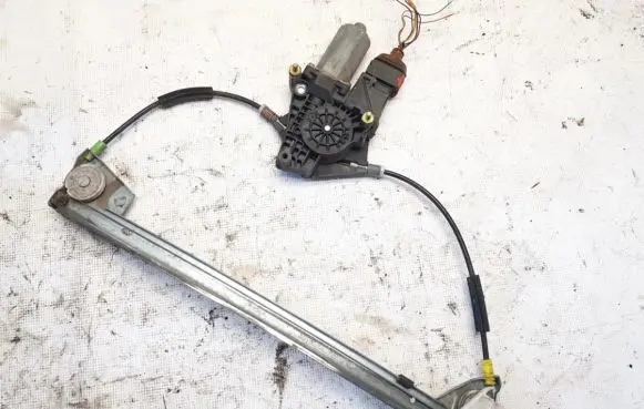 Peugeot 406 Sliding door window regulator with motor