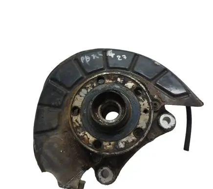 Volkswagen PASSAT B7 Front wheel hub