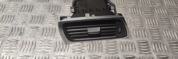 Audi A7 S7 4G Dashboard side air vent grill/cover trim 4G8820901