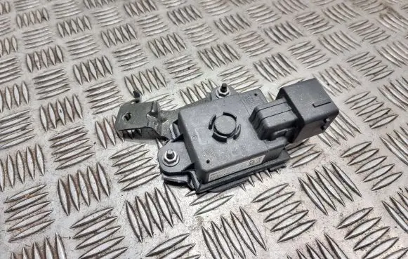 Citroen C4 Grand Picasso Ignition relay 9828207680 V29113076C 201C5200
