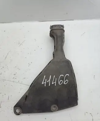 Mitsubishi Colt Air intake duct part MR993548