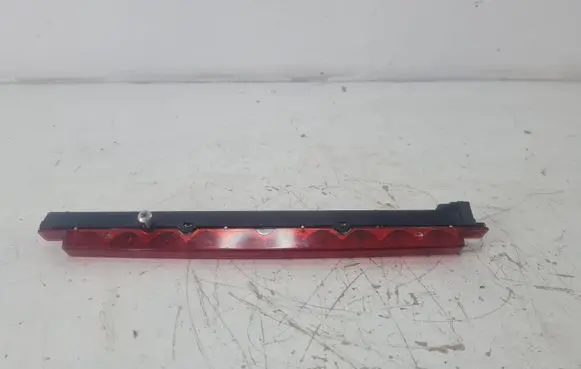 Audi A4 S4 B5 8D Third/center stoplight 963080