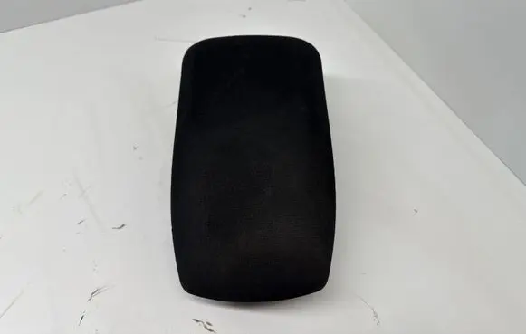 Toyota Auris E180 Armrest