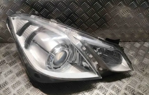 Headlight/headlamp
