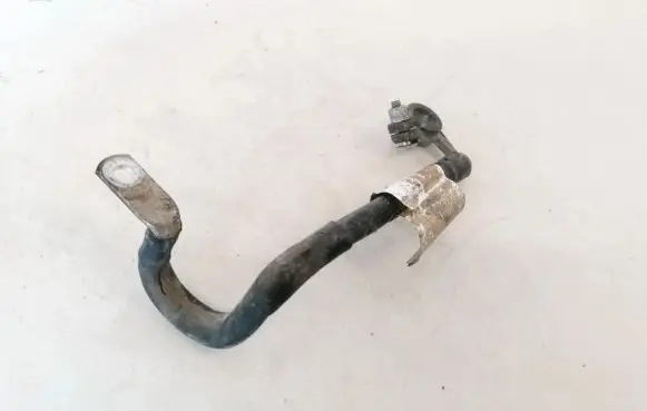 Volkswagen Caddy Positive cable (battery)