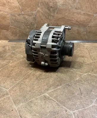 Mercedes-Benz CLA C117 X117 W117 Generator/alternator A0009061903