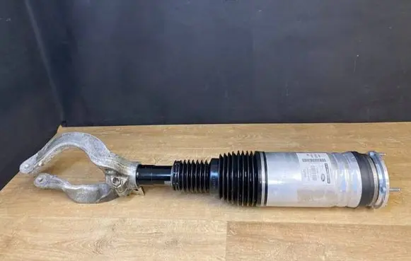 Land Rover Range Rover Sport L494 Front shock absorber/damper DPLA-3C285-AJ