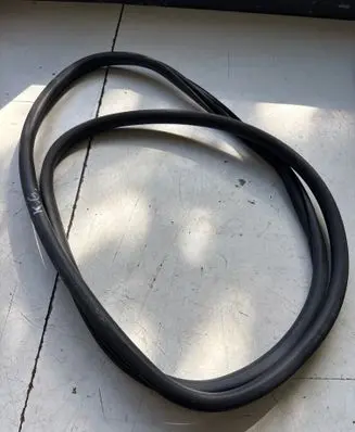 Citroen C5 Aircross II Rear door rubber seal (on body)