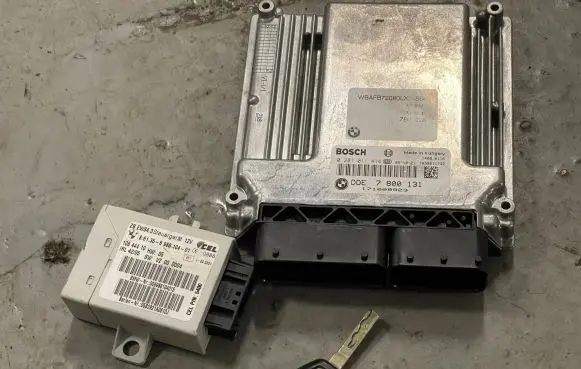 BMW X5 E53 Engine control unit/module 7800131 1039S11732 0281011414