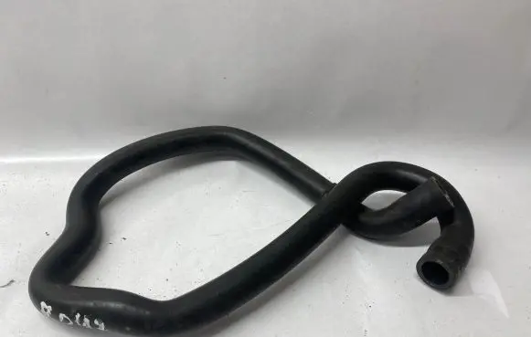 Ford Mustang VI Engine coolant pipe/hose