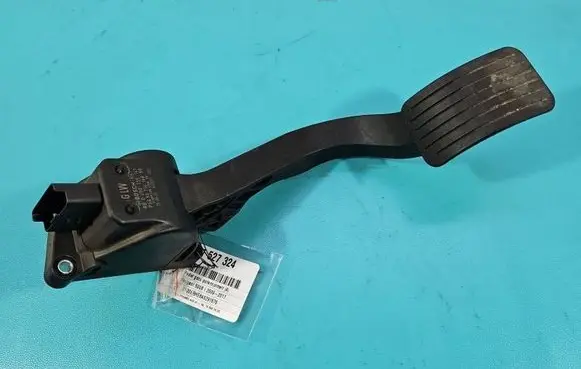 Peugeot 5008 Accelerator throttle pedal 9671416880 IMPRK1527324