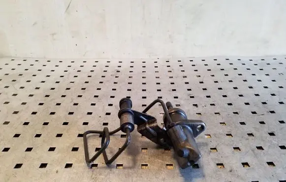 BMW 3 E90 E91 Clutch master cylinder