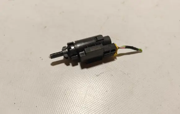 Opel Grandland X Brake pedal sensor switch 9813503180
