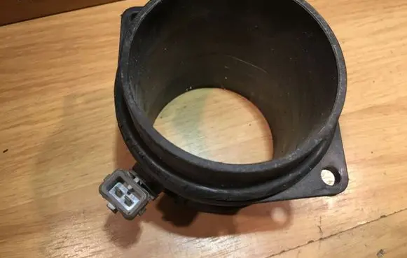 Peugeot 406 Mass air flow meter 9634966780 CH98079100