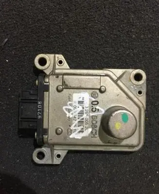 Mercedes-Benz E W210 ESP acceleration yaw rate sensor 0265005200 0005426518