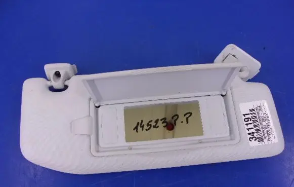 Peugeot 208 Sun visor